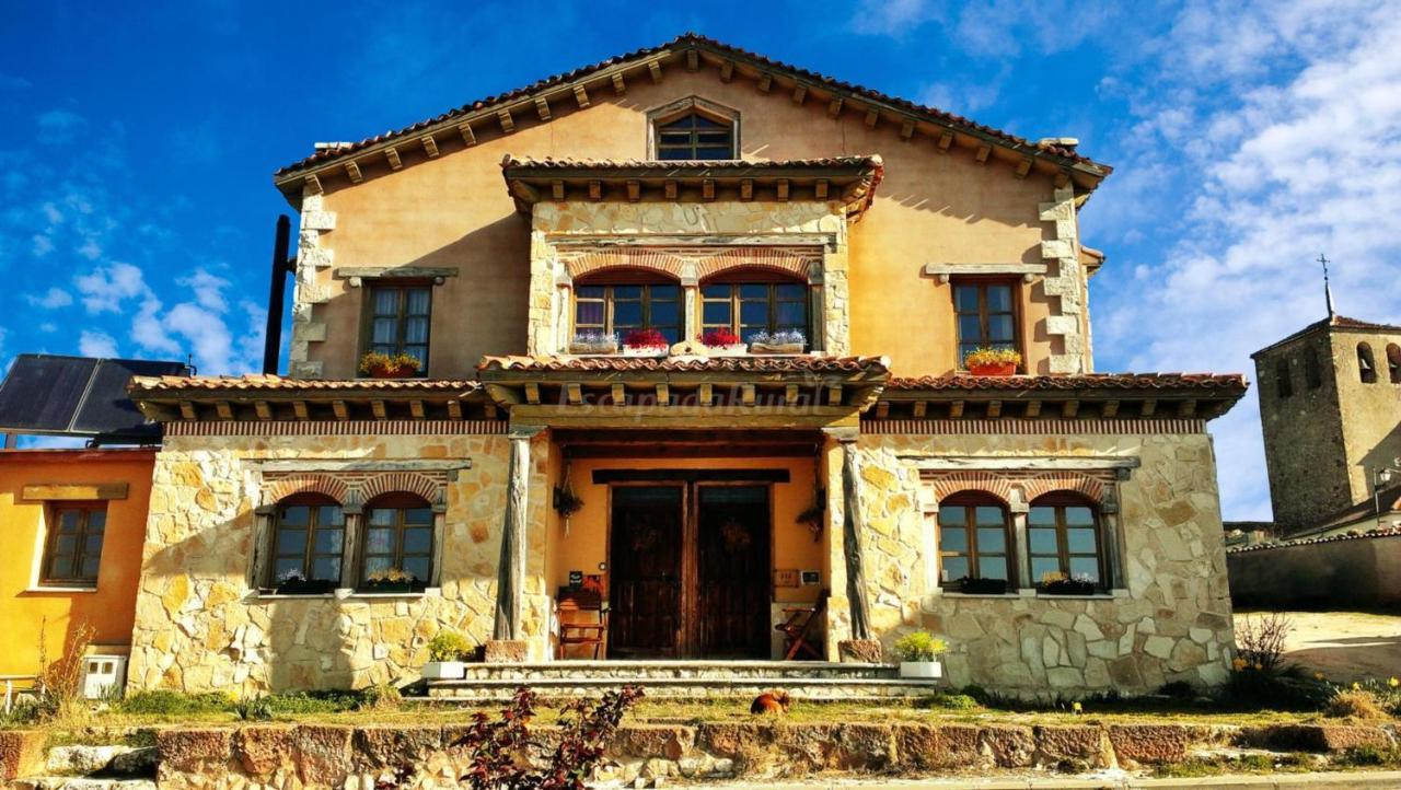 Gasthaus El Camino Real Villovela de Pirón Exterior foto