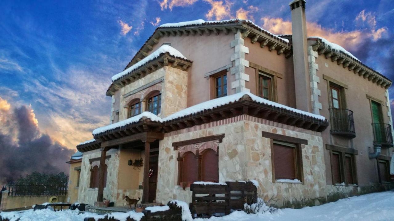 Gasthaus El Camino Real Villovela de Pirón Exterior foto